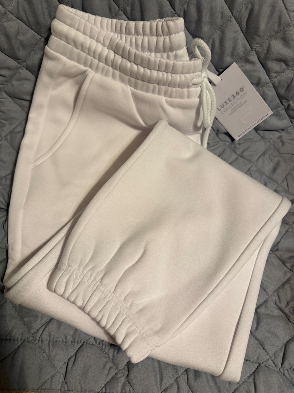 Fabletics Women's White Elastic Waist Jogger Pants